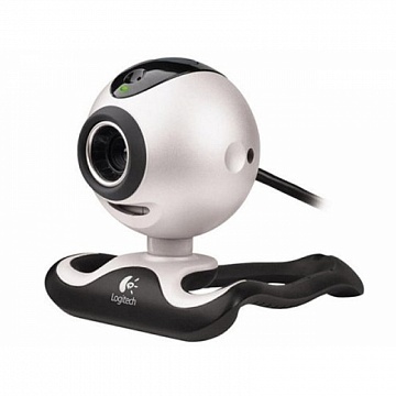 <p> Система видеоконференцсвязи Cisco TelePresence IX5000 CTS-IX5200 с 4 камерами Ultra HD 4K, тремя экранами 70", 18-ю встроенными настольными микрофонами и пультом дистанционного управления. 18 рабочих мест. Порт: 1 x GE </p> <p>С